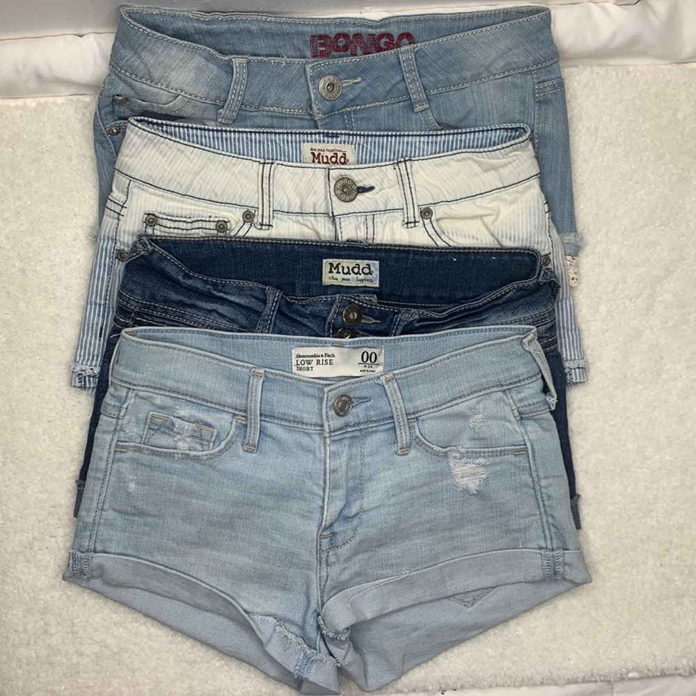 Abercrombie& fitch & mudd bundle woman’s Jean shorts sz 1 & 00 blue bleach color